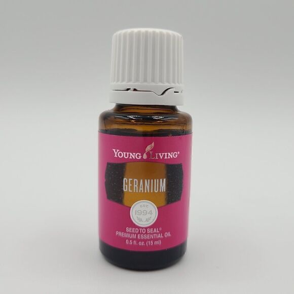 Young Living Geranium Essential Oil 15ml - Picture 1 of 1